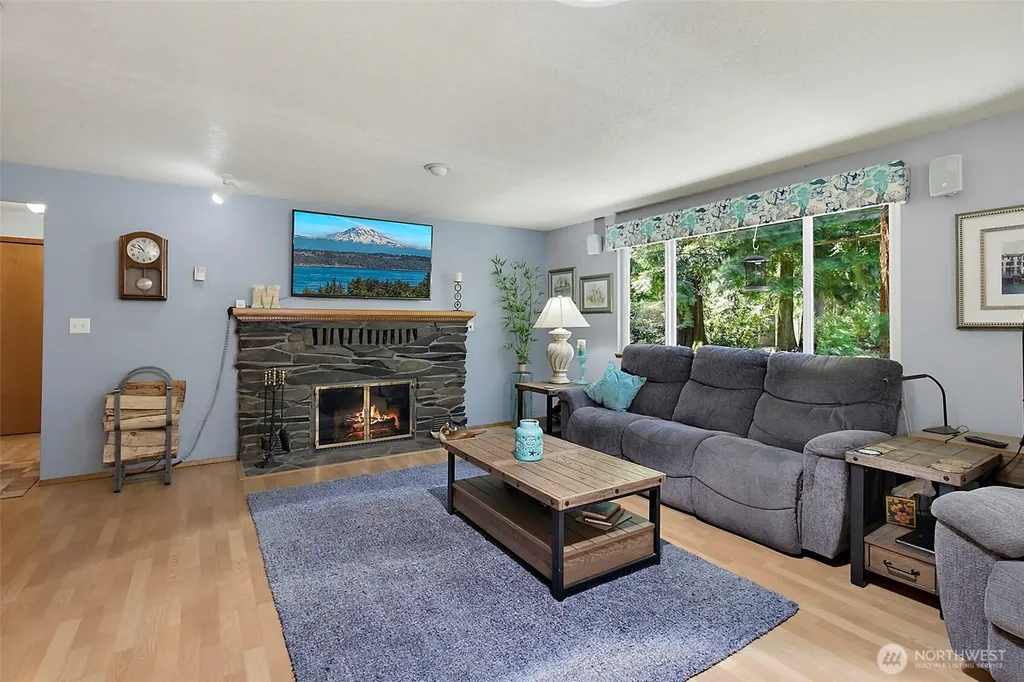 24416 SE 246th Street Maple Valley WA 98038