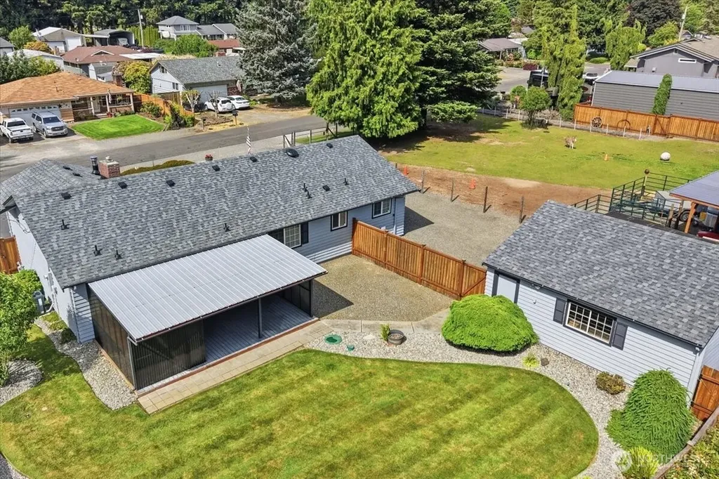 7002 106th Street E Puyallup WA 98373