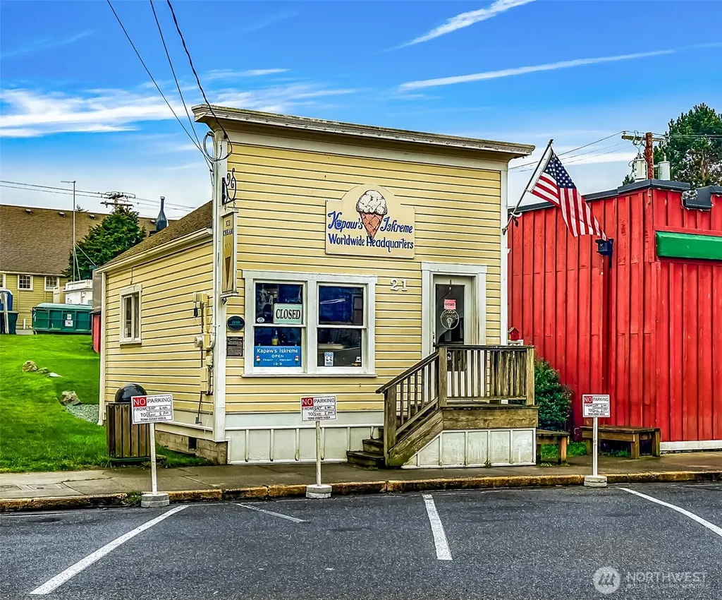 200 NW 1st Street Coupeville WA 98239