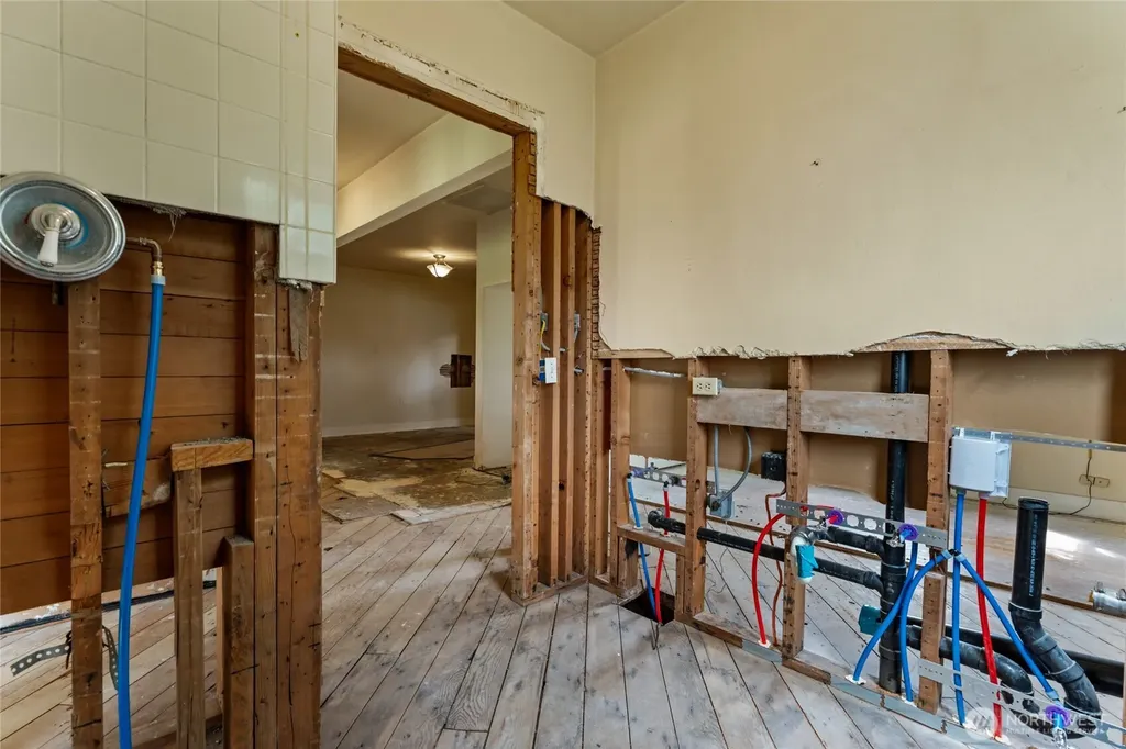 42410 264th Avenue SE Enumclaw WA 98022