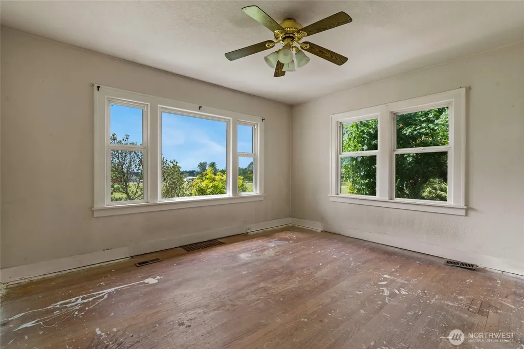 42410 264th Avenue SE Enumclaw WA 98022