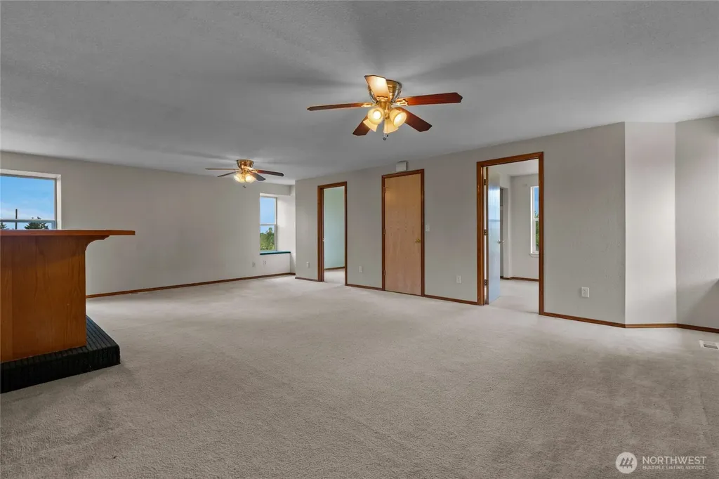 42410 264th Avenue SE Enumclaw WA 98022