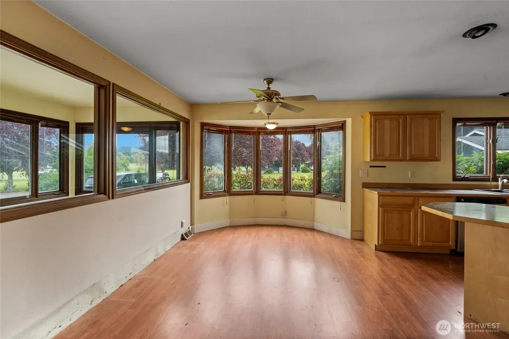42410 264th Avenue SE Enumclaw WA 98022