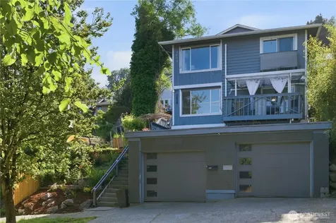 3824 23rd Avenue SW Seattle WA 98106
