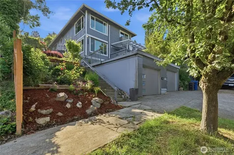 3824 23rd Avenue SW Seattle WA 98106