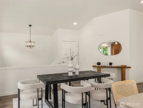 8826 41st Street S Seattle WA 98118