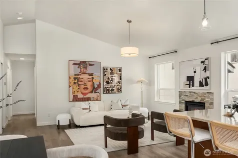 8826 41st Street S Seattle WA 98118