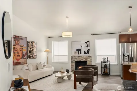 8826 41st Street S Seattle WA 98118