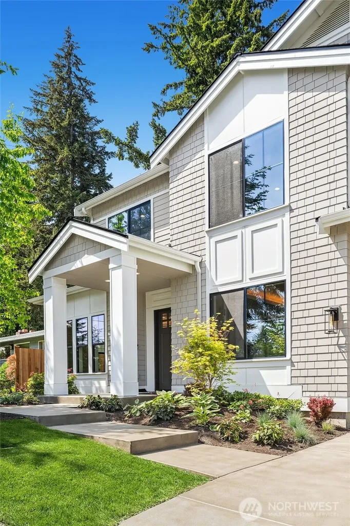 2425 153rd Avenue SE Bellevue WA 98007