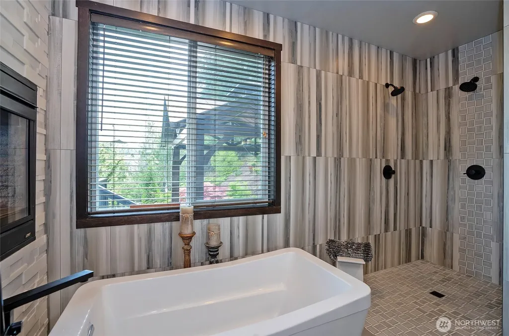11208 165th Avenue E Bonney Lake WA 98391