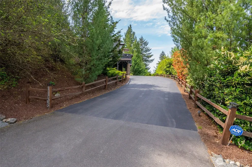 11208 165th Avenue E Bonney Lake WA 98391