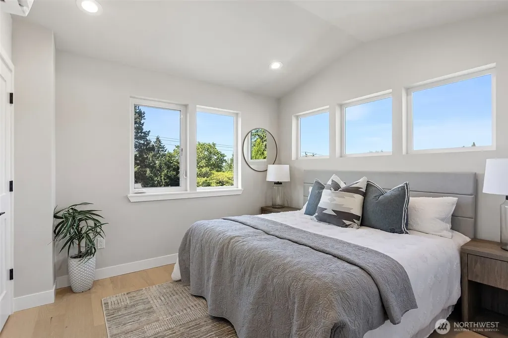 4116 NE 60th Street Seattle WA 98115