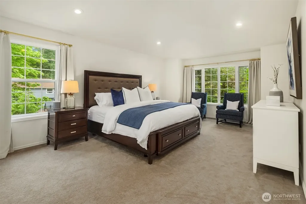 21728 NE 81st Street Redmond WA 98053
