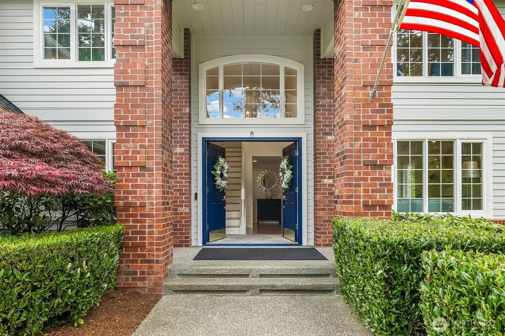21728 NE 81st Street Redmond WA 98053