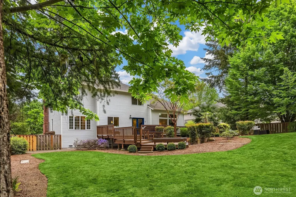 21728 NE 81st Street Redmond WA 98053