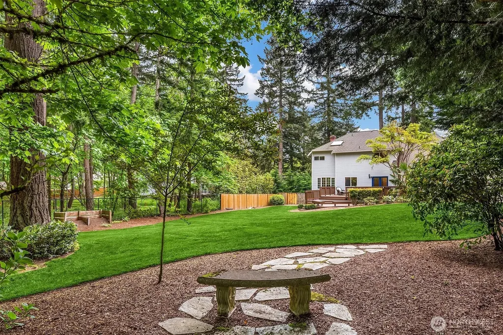 21728 NE 81st Street Redmond WA 98053