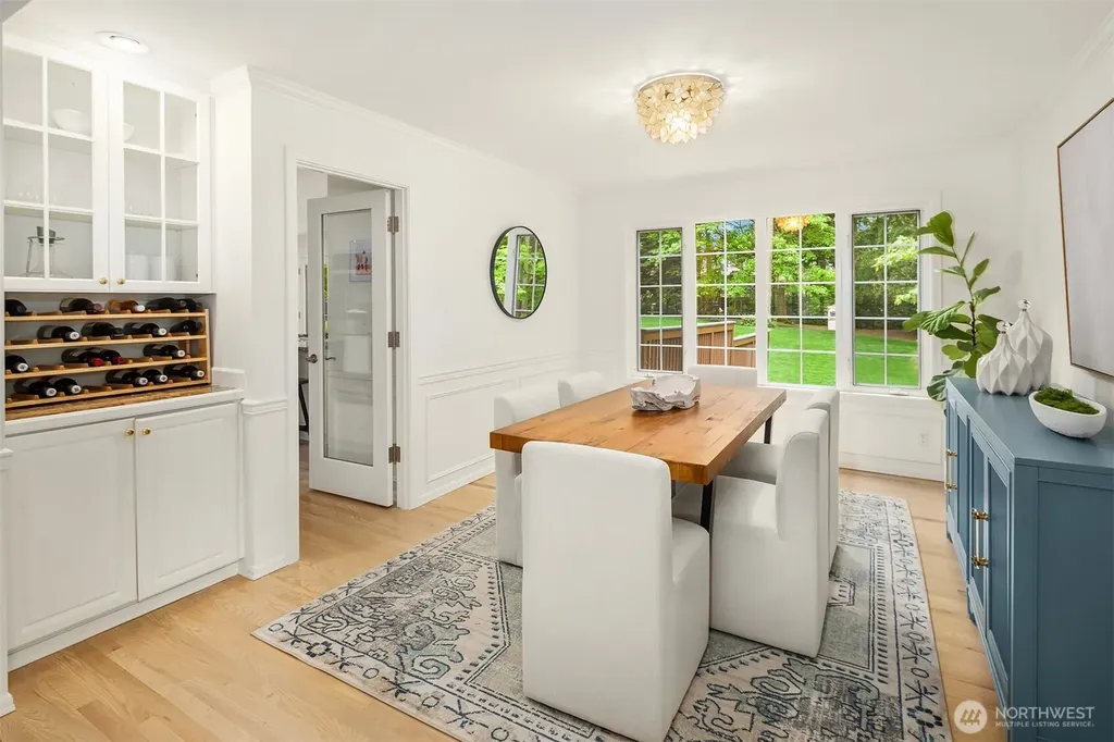 21728 NE 81st Street Redmond WA 98053