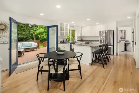 21728 NE 81st Street Redmond WA 98053