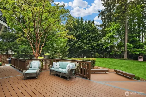 21728 NE 81st Street Redmond WA 98053
