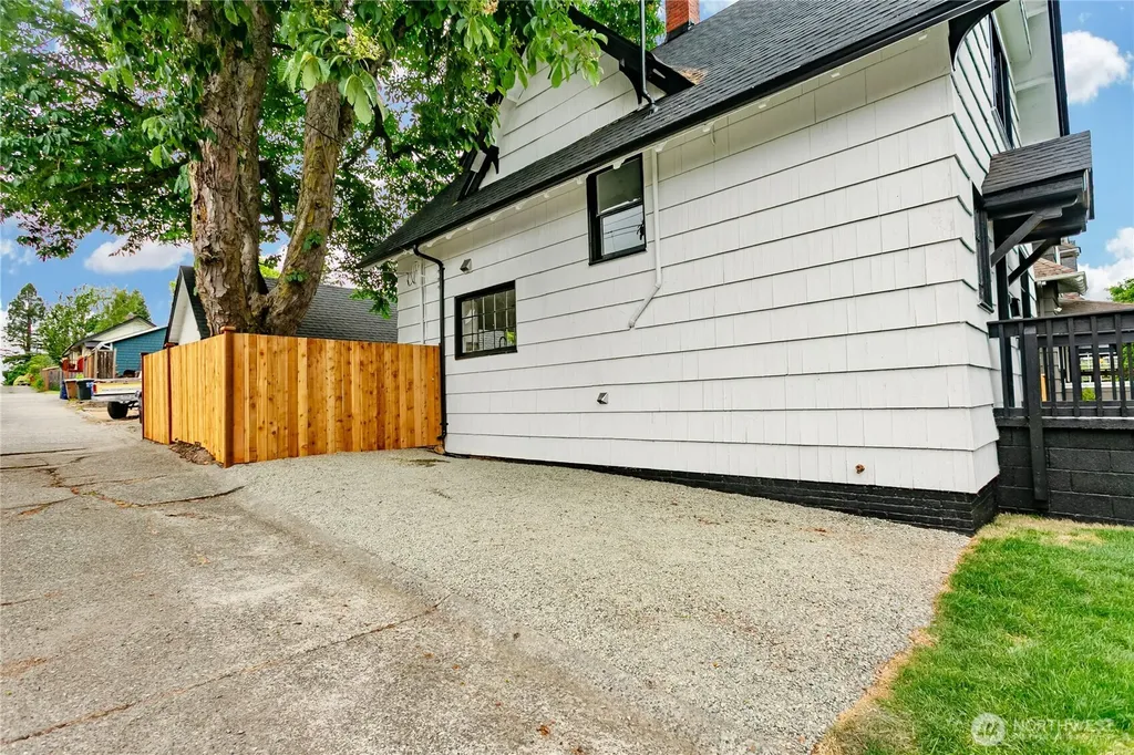 1509 N 6th Street Tacoma WA 98403