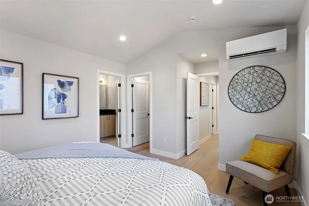 4114 NE 60th Street Seattle WA 98115