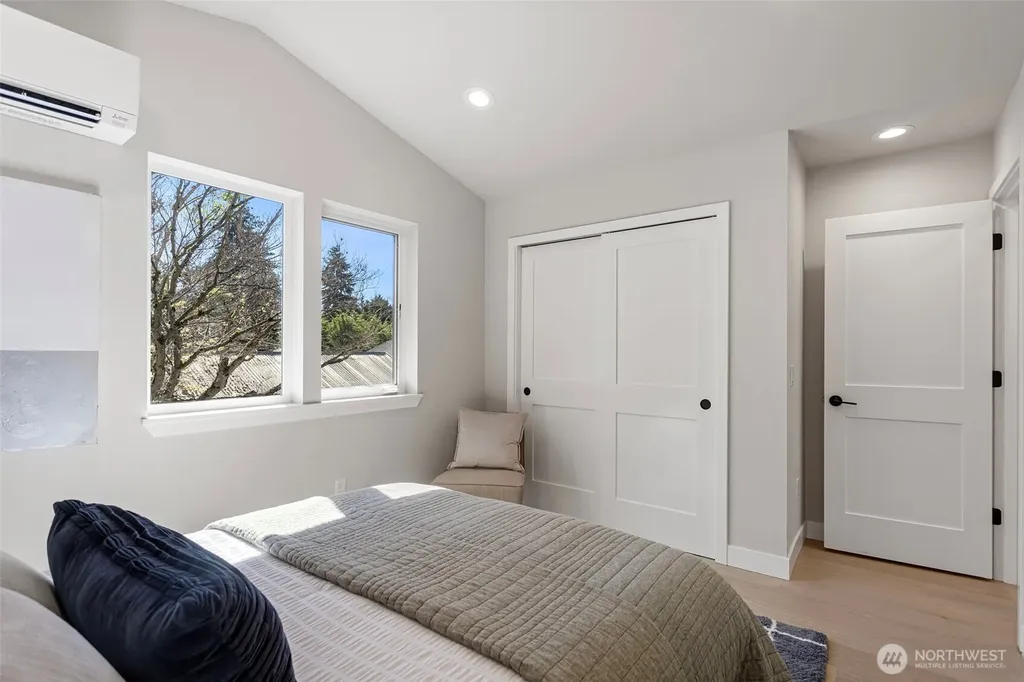 4114 NE 60th Street Seattle WA 98115