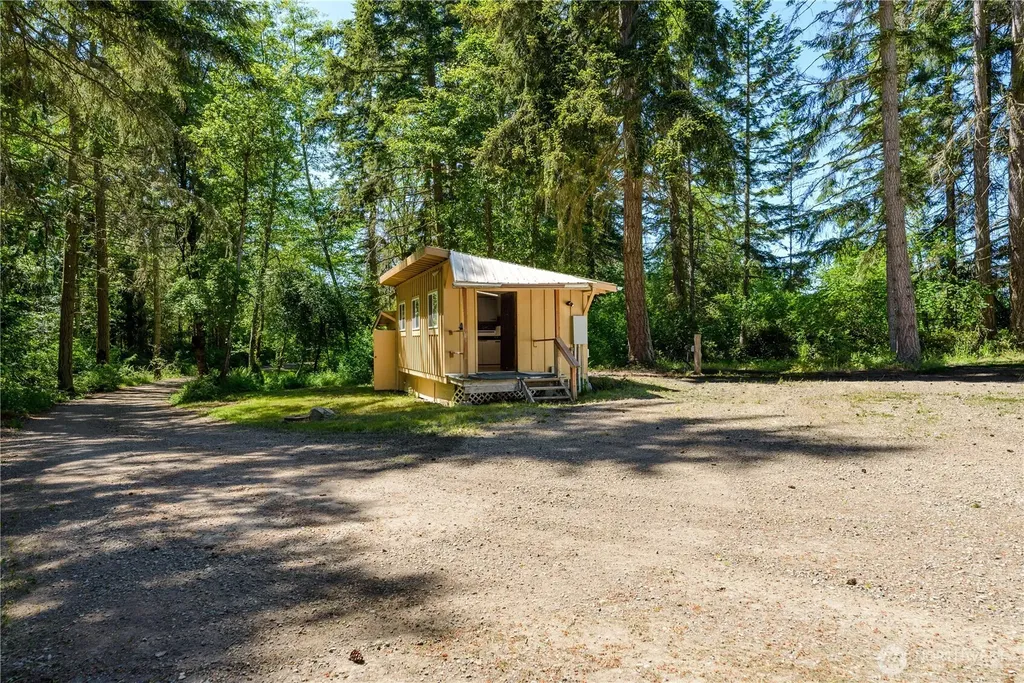 164 Sutter Road Port Angeles WA 98362