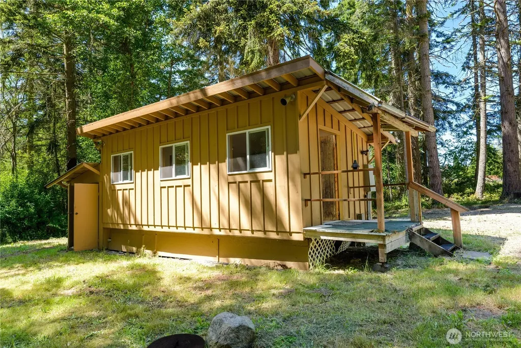 164 Sutter Road Port Angeles WA 98362