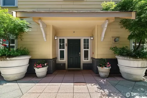 5430 California Avenue SW Seattle WA 98136