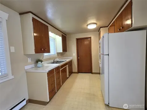 1507 Wright Avenue Sumner WA 98390