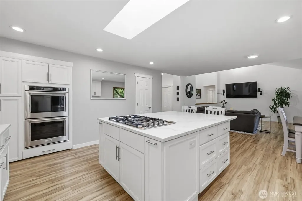 12714 SE 258th Street Kent WA 98030
