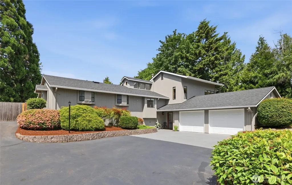 12714 SE 258th Street Kent WA 98030