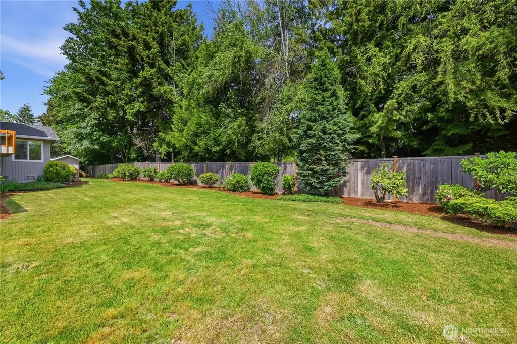 12714 SE 258th Street Kent WA 98030