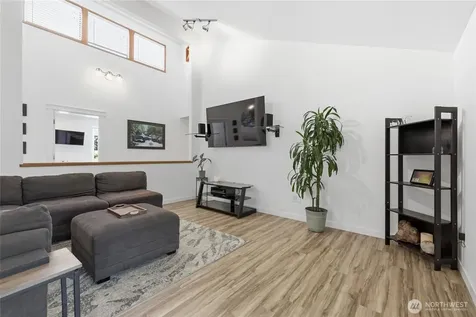 12714 SE 258th Street Kent WA 98030