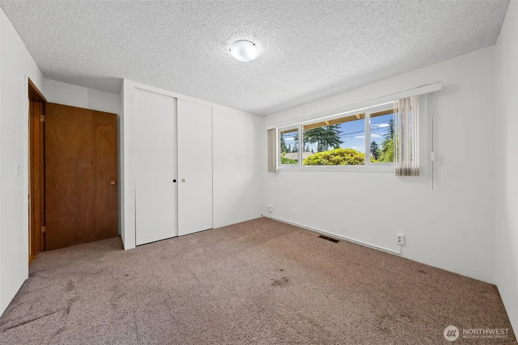 18314 44th Avenue S Seatac WA 98188