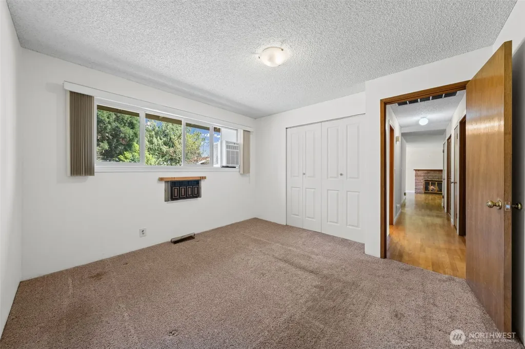 18314 44th Avenue S Seatac WA 98188