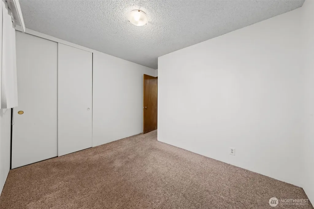 18314 44th Avenue S Seatac WA 98188