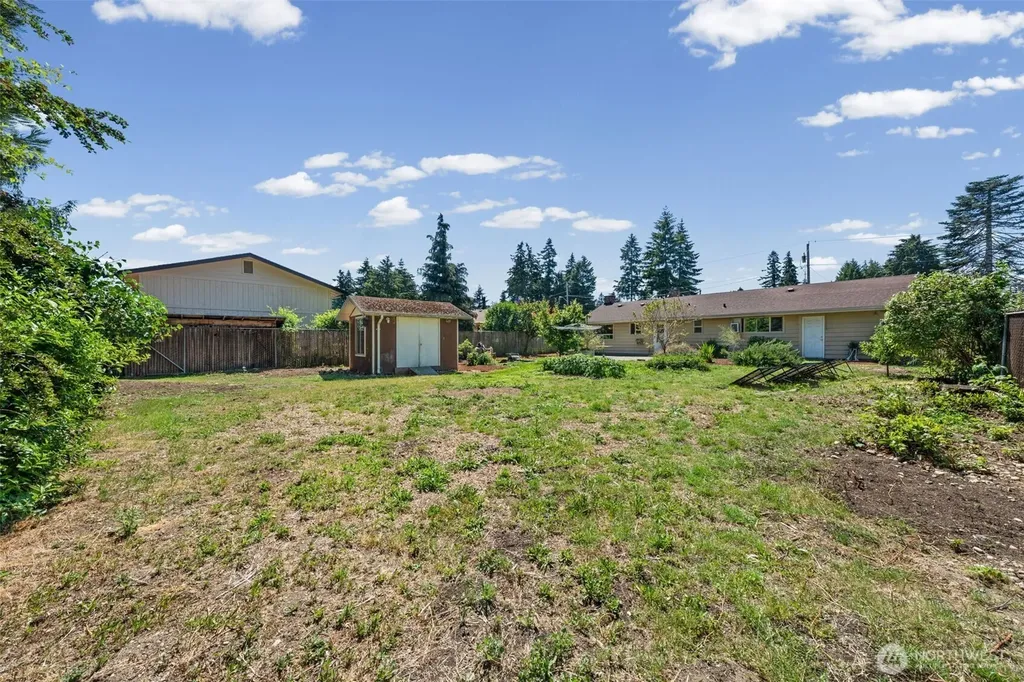 18314 44th Avenue S Seatac WA 98188