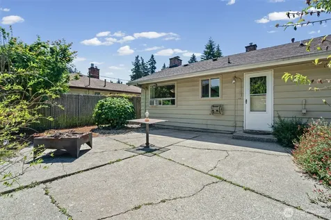18314 44th Avenue S Seatac WA 98188