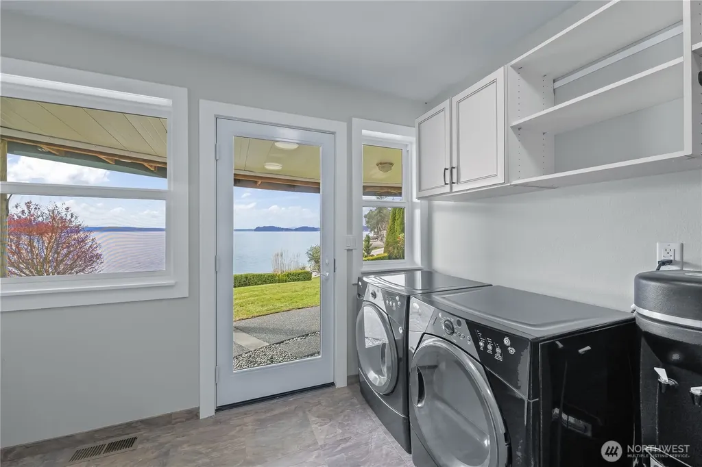 11211 194th Avenue NW Gig Harbor WA 98329