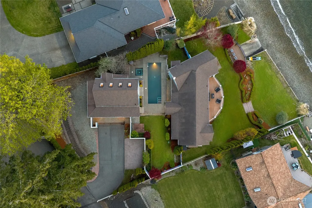 11211 194th Avenue NW Gig Harbor WA 98329