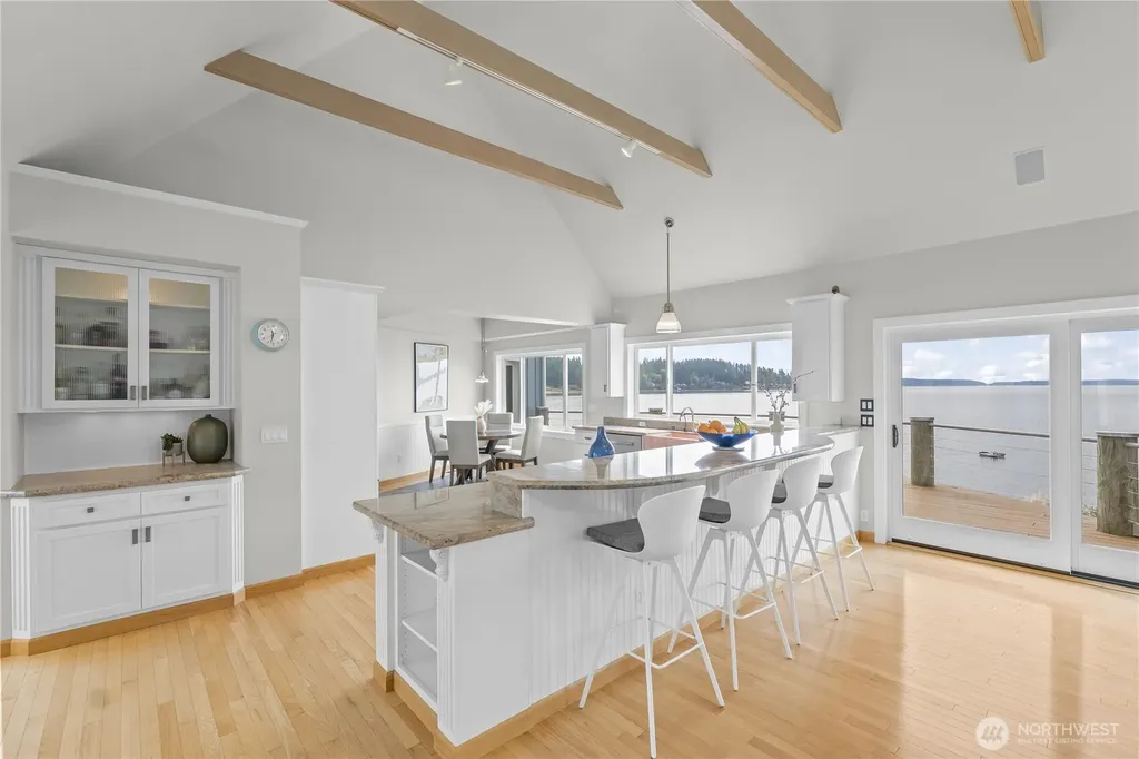 11211 194th Avenue NW Gig Harbor WA 98329