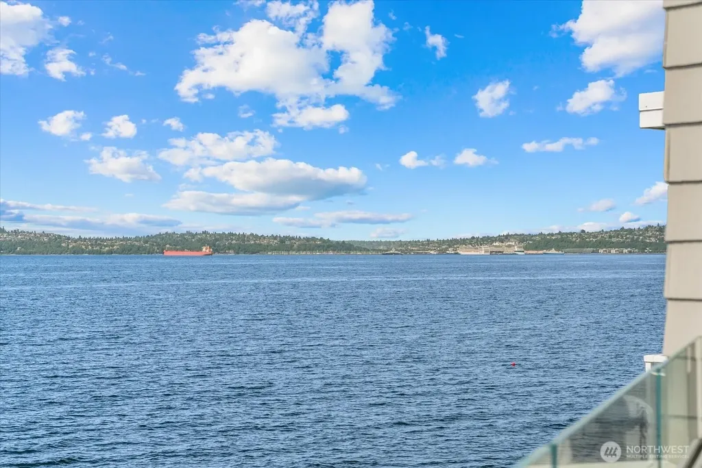 3089 Alki Avenue SW Seattle WA 98116