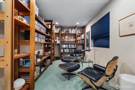 3089 Alki Avenue SW Seattle WA 98116