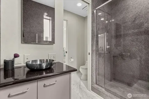 3089 Alki Avenue SW Seattle WA 98116