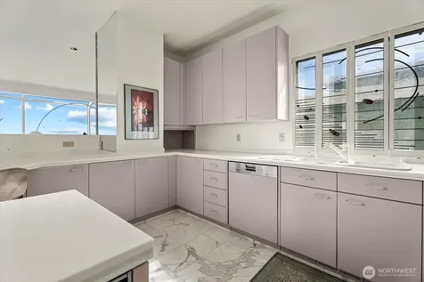 3089 Alki Avenue SW Seattle WA 98116