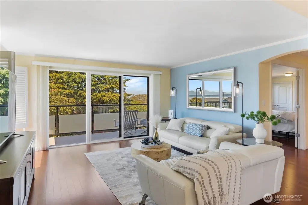 300 2nd Avenue N Edmonds WA 98020
