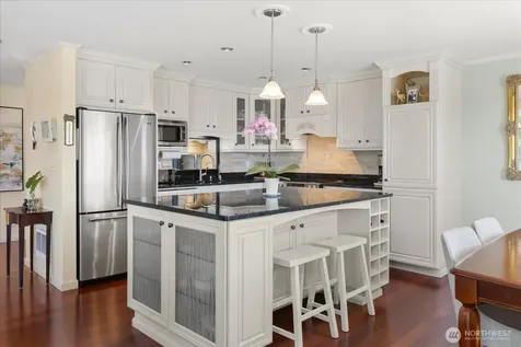 300 2nd Avenue N Edmonds WA 98020