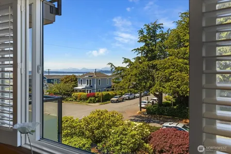 300 2nd Avenue N Edmonds WA 98020