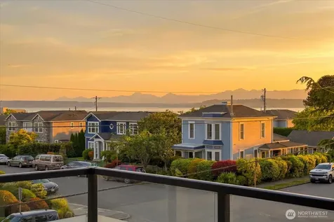 300 2nd Avenue N Edmonds WA 98020